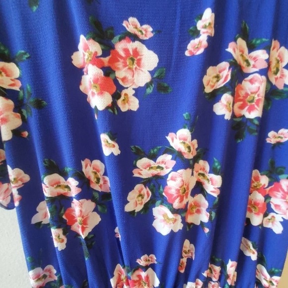 BLUE floral crepe faux wrap maxi dress plus 2X - Picture 7 of 9